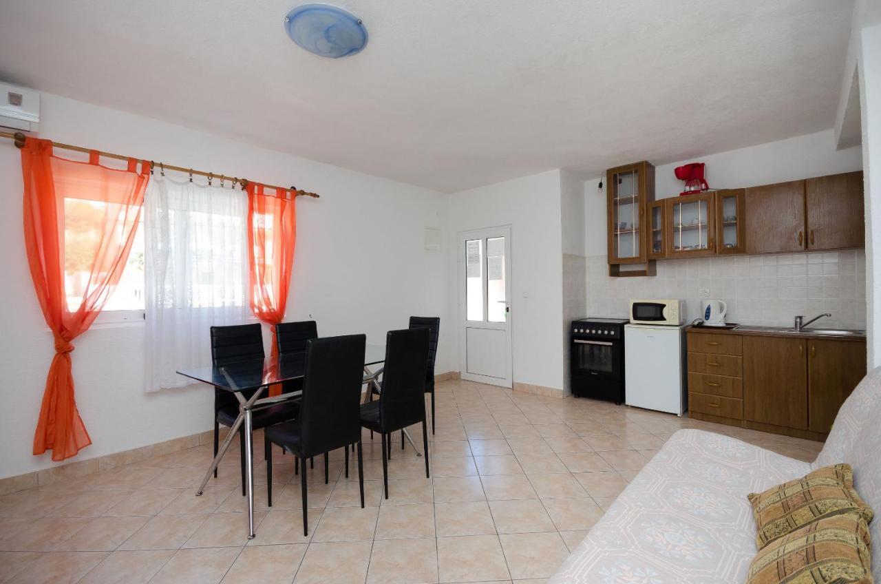 Apartments Elvira Lopar Extérieur photo