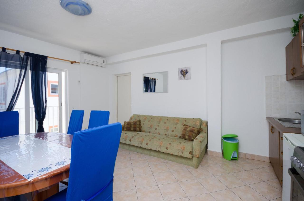 Apartments Elvira Lopar Extérieur photo
