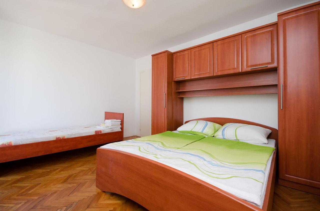 Apartments Elvira Lopar Extérieur photo