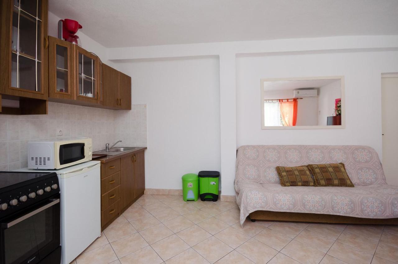 Apartments Elvira Lopar Extérieur photo